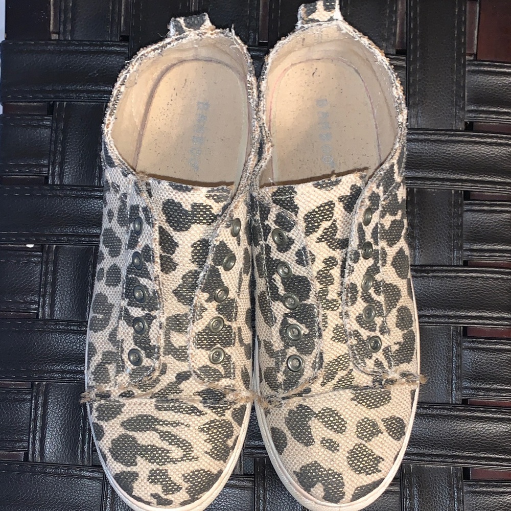 BAMBOO Leopard Print Women's Sneakers